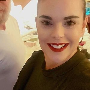 Meet your Posher, Claire